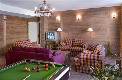 Résidence Odalys Le Hameau Et Les De La Vallée D'or 3*