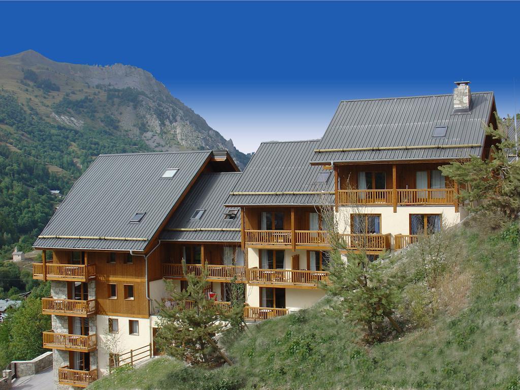 Appart hôtel Résidence Odalys Le Hameau Et Les De La Vallée D'or 3*